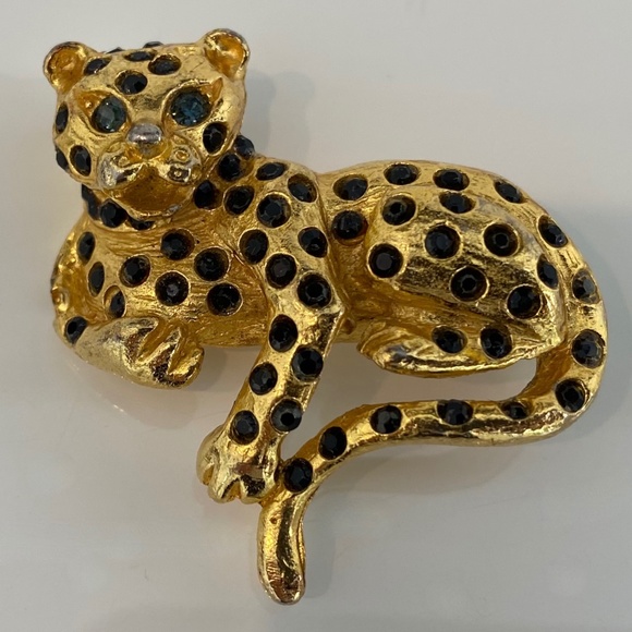 VINTAGE KITTY COSTUME JEWELERY BROOCH